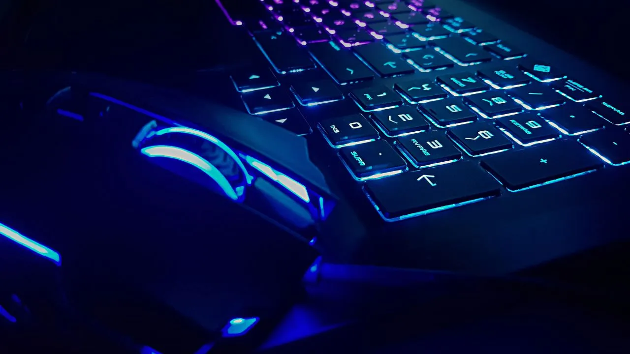 Teclado y mouse gamer